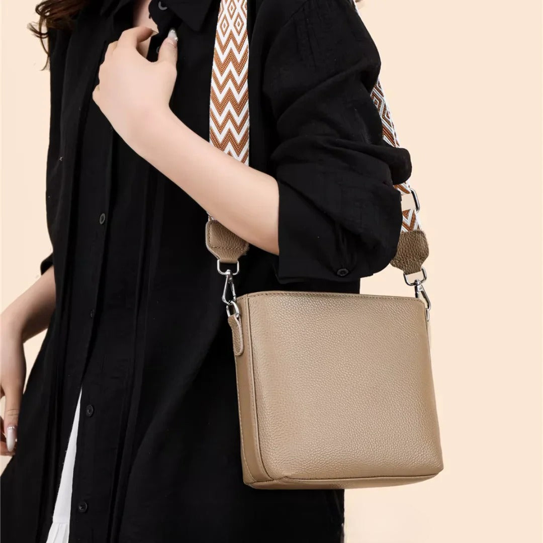 Ivy - Trendy Crossbody Shoulder Bag With Geometric Strap