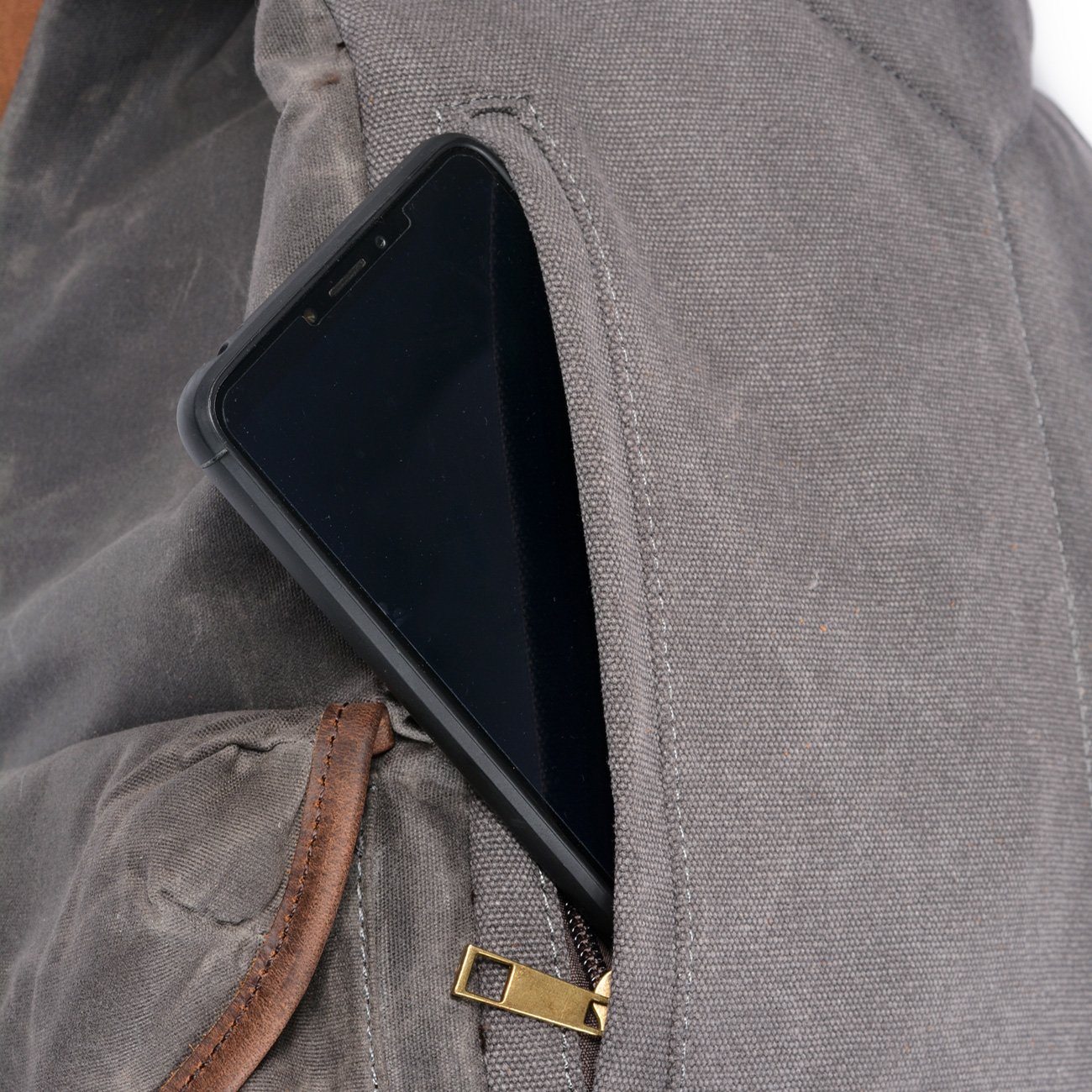 James - Vintage Canvas Leather Backpack